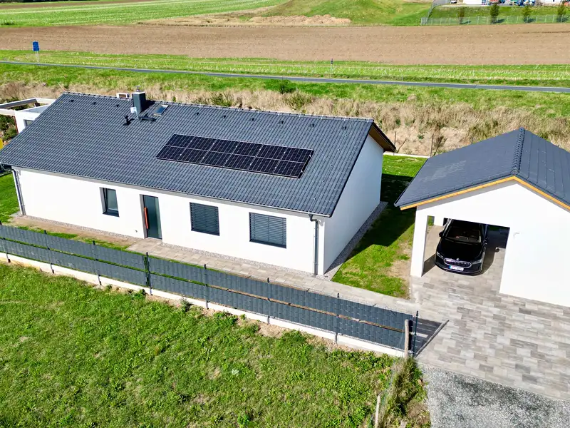 Prodej rodinného domu 115 m², pozemek 700 m², Staňkov – náhled fotky 1