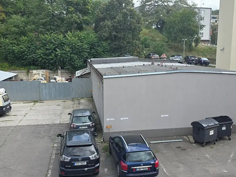 Pronájem skladového prostoru 288 m², Praha – náhled fotky 1