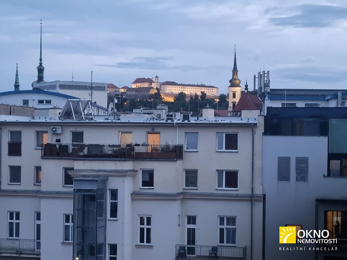 Pronájem bytu 2+kk 56 m² – fotografie 5