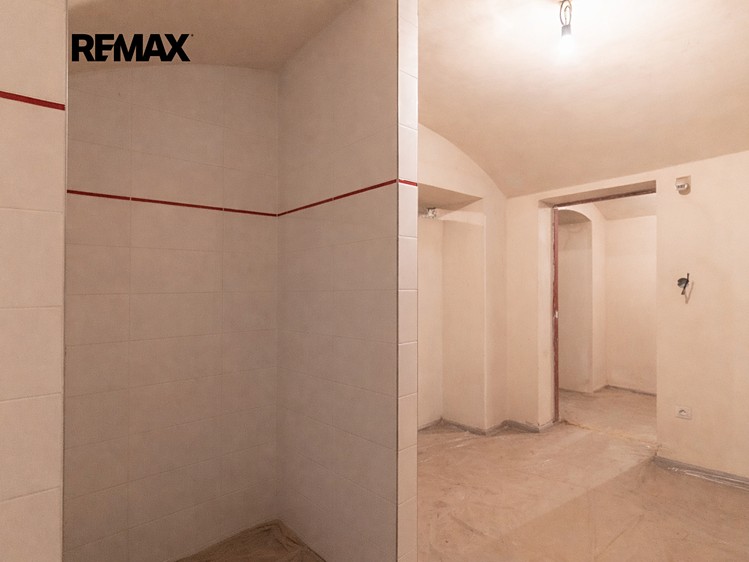 Prodej komerčního prostoru, 283 m² (22 z 30)