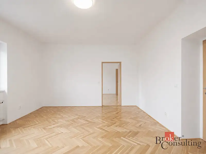 Prodej bytu 3+1 78 m², Plzeň – náhled fotky 3