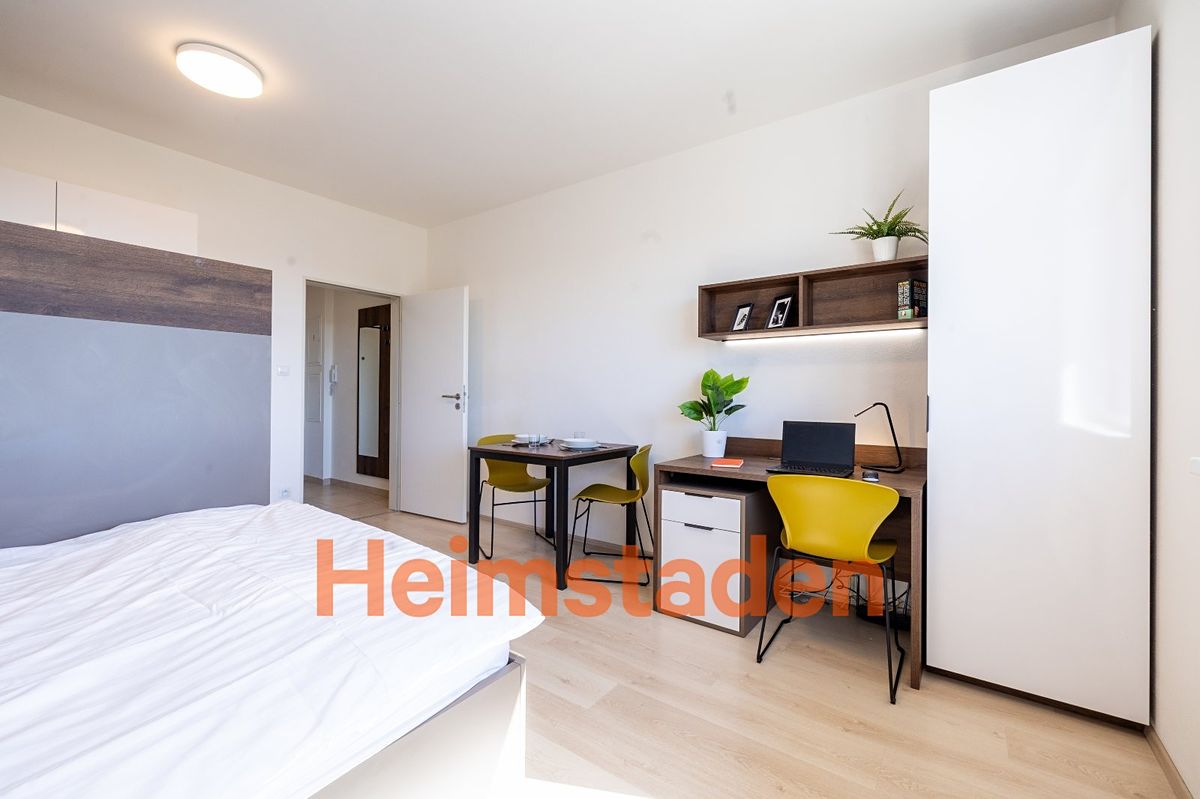 Pronájem bytu 1+kk 27 m² – fotografie 4