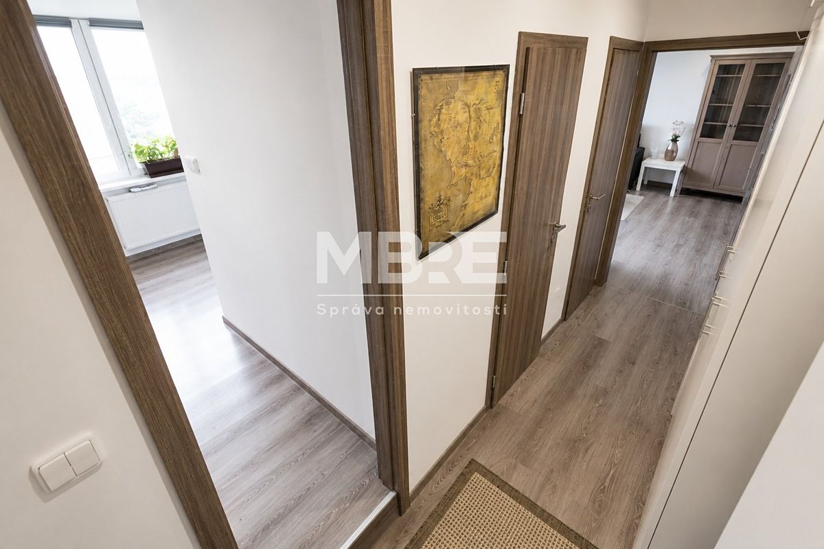 Pronájem bytu 3+1 70 m² – fotografie 4
