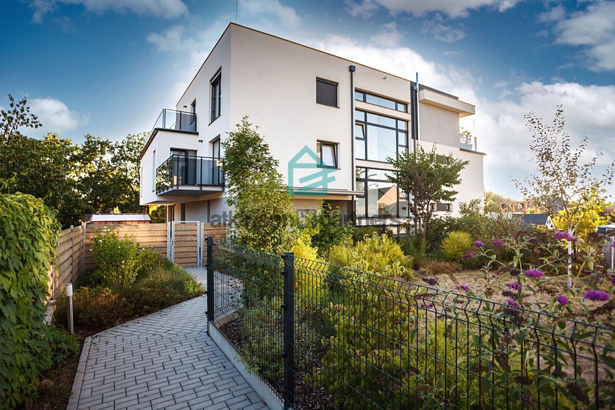 Prodej bytu 1+kk 34 m² – fotografie 2