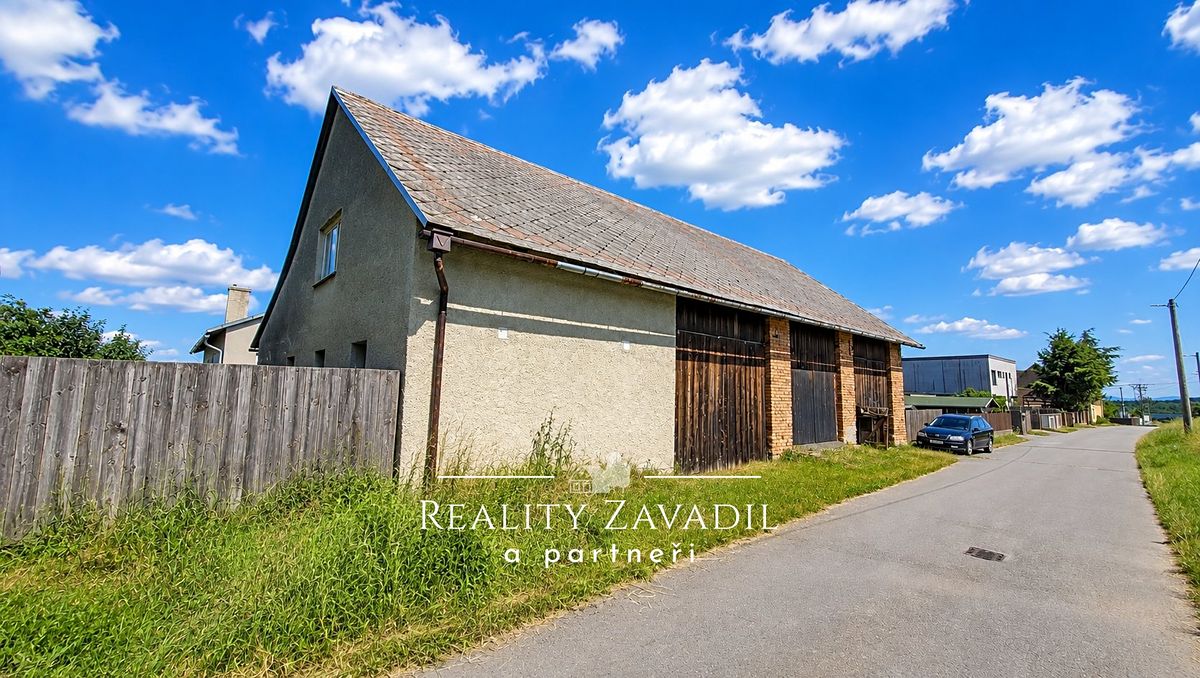 Prodej rodinného domu 152 m², pozemek 861 m² – fotografie 3
