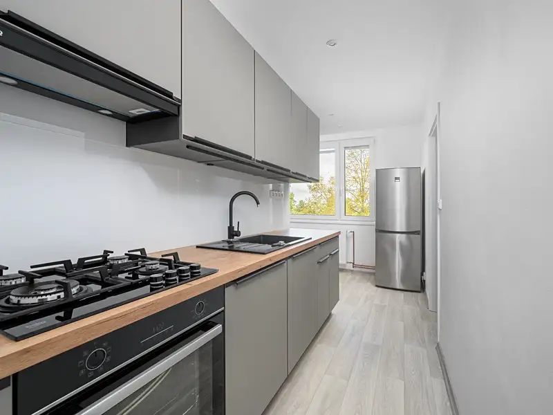 Pronájem bytu 3+1 63 m², Liberec – náhled fotky 2
