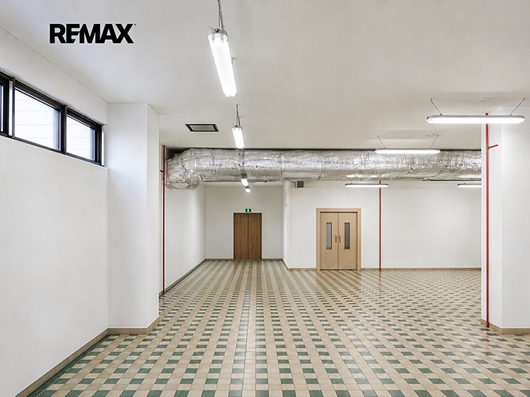 Комерційне приміщення в оренду, 865 м² (15 з 38)