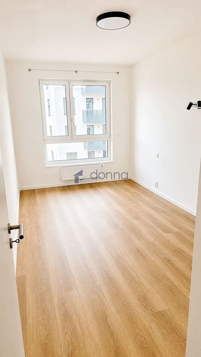 Pronájem bytu 2+kk 56 m² – fotografie 4