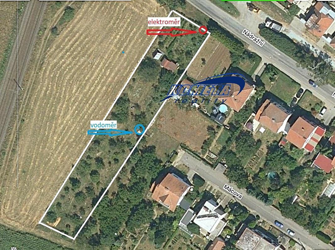 Prodej stavebního pozemku 2112 m²