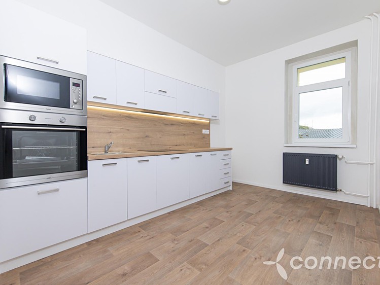 Pronájem bytu 3+kk, 39 m² (1 z 18)
