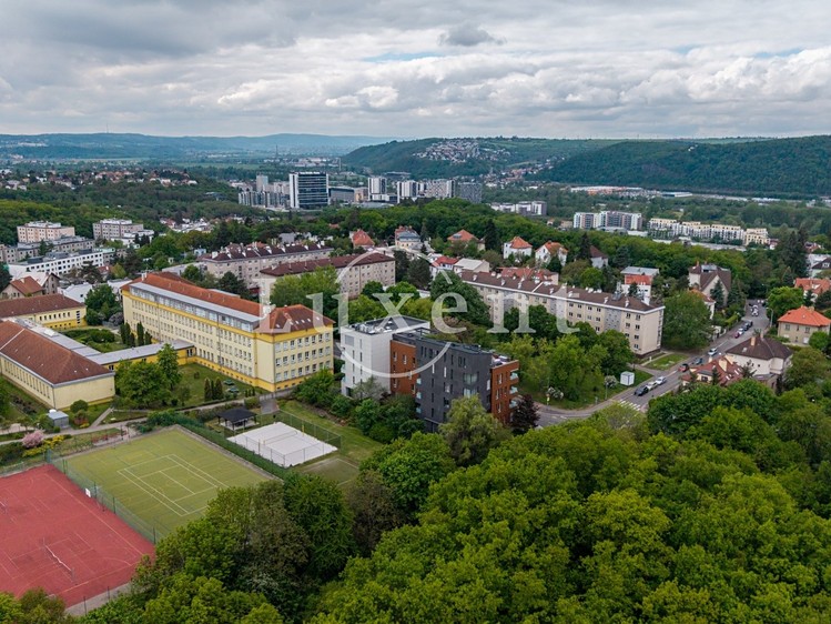 Квартира 5+kk на продаж, 182 м² (24 з 24)