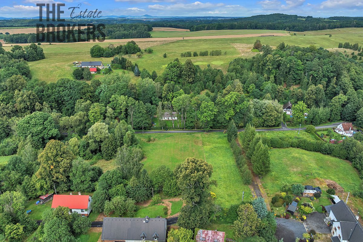 Prodej stavebního pozemku 3275 m² – fotografie 2