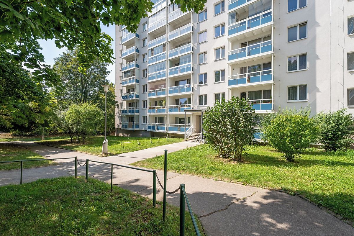 Pronájem bytu 1+kk 30 m²