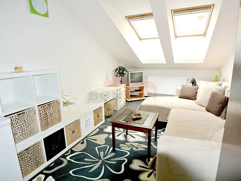 Pronájem bytu pokoje 12 m², Praha – náhled fotky 1