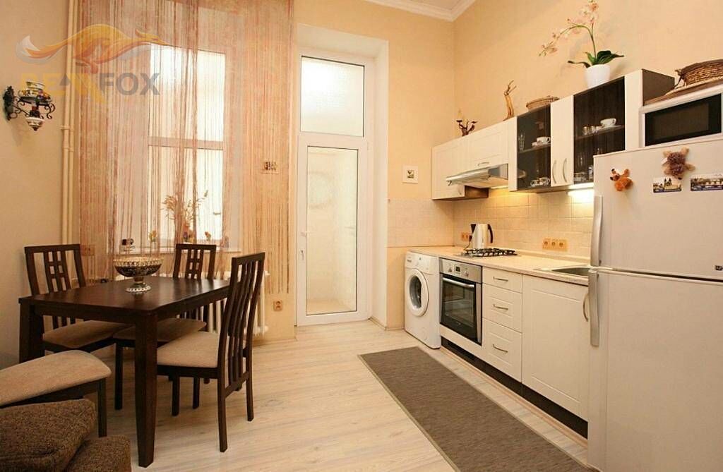 Pronájem bytu 1+1 53 m²