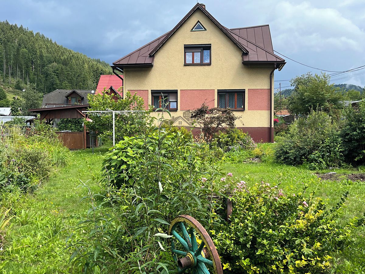 Prodej rodinného domu 142 m², pozemek 590 m²