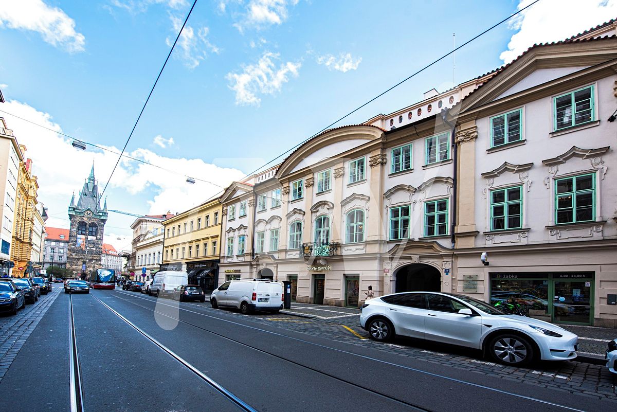Pronájem kanceláře 86 m²