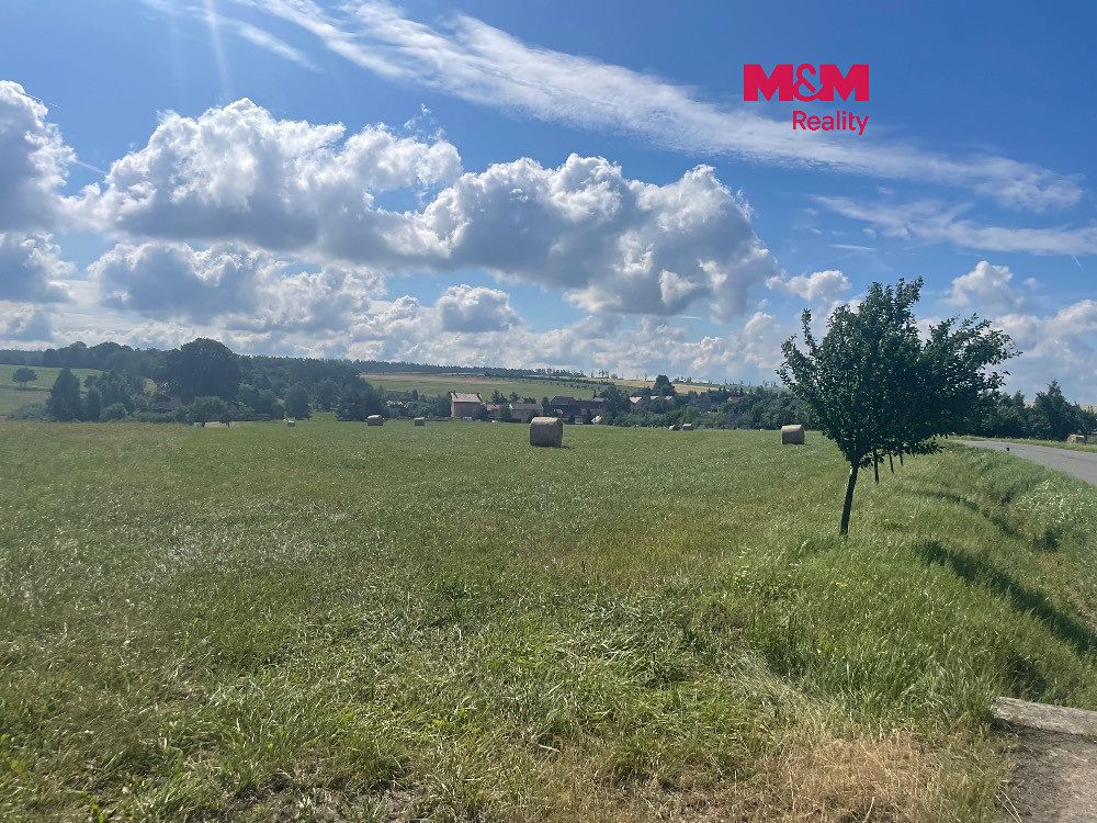 Prodej stavebního pozemku 4806 m²