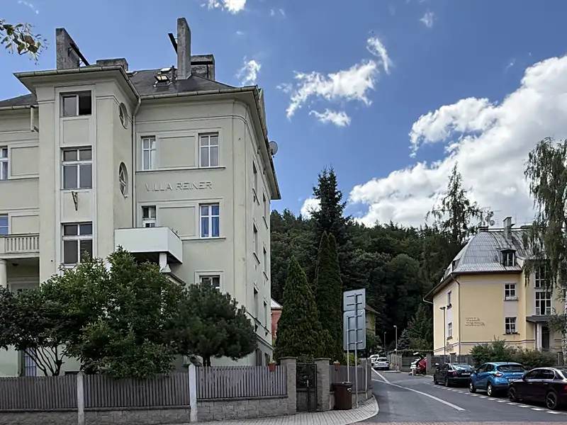 Prodej bytu 2+1 68 m², Karlovy Vary – náhled fotky 2