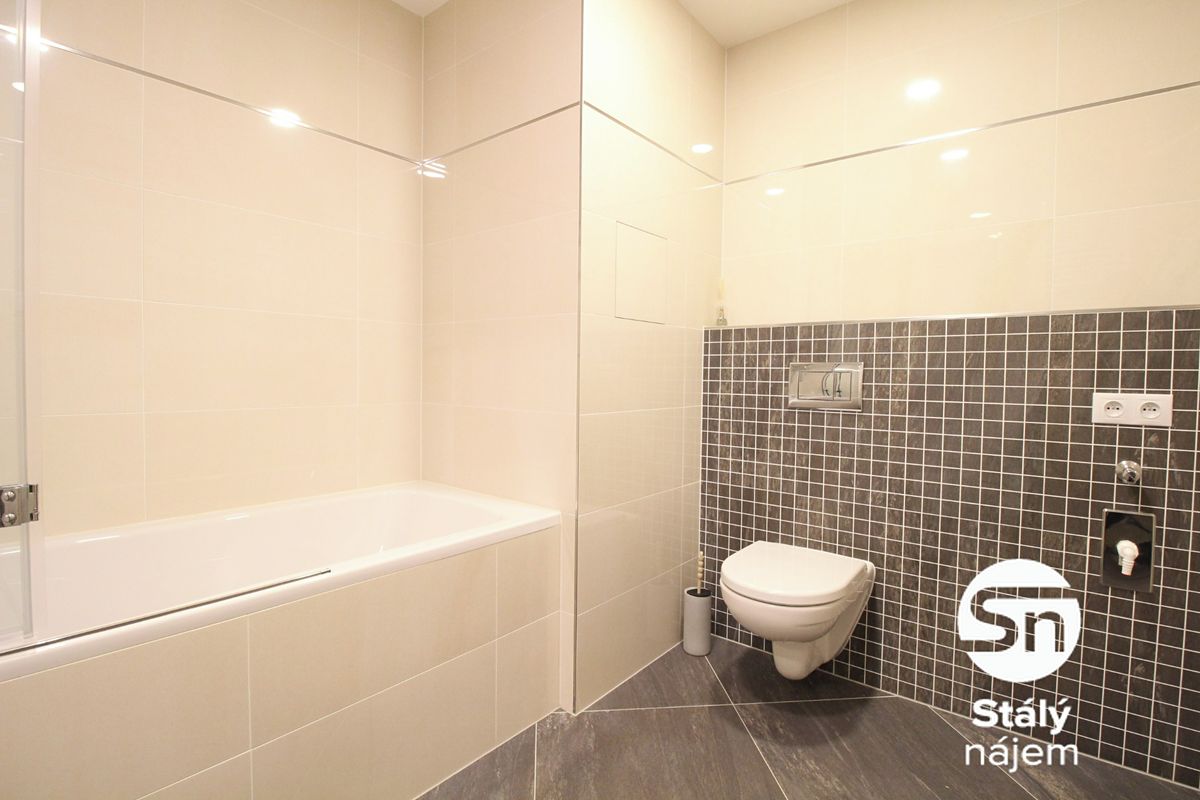 Pronájem bytu 2+kk 55 m² – fotografie 2