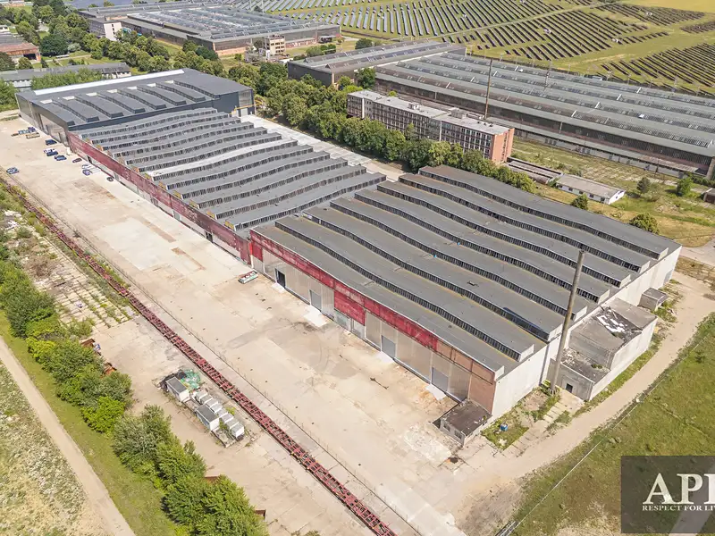 Pronájem skladového prostoru 2000 m², Veselí nad Moravou – náhled fotky 1
