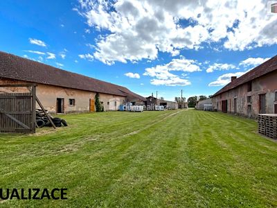 Prodej komerčního pozemku 2636 m²