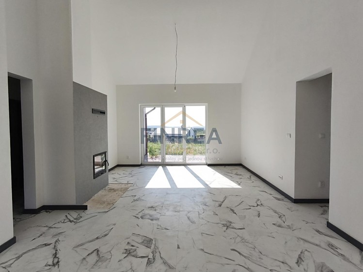 Prodej domu, 120 m² (18 z 29)