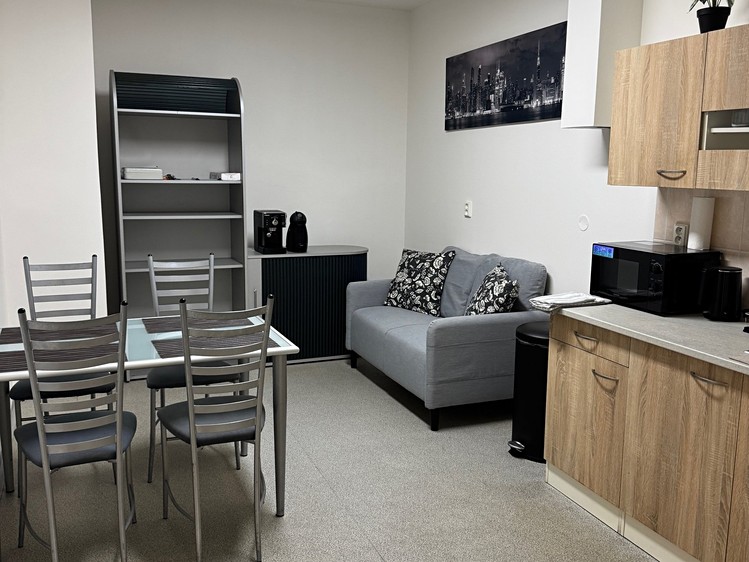 Комерційне приміщення в оренду, 15 м² (12 з 22)