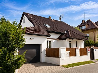 Prodej rodinného domu 300 m², pozemek 444 m²
