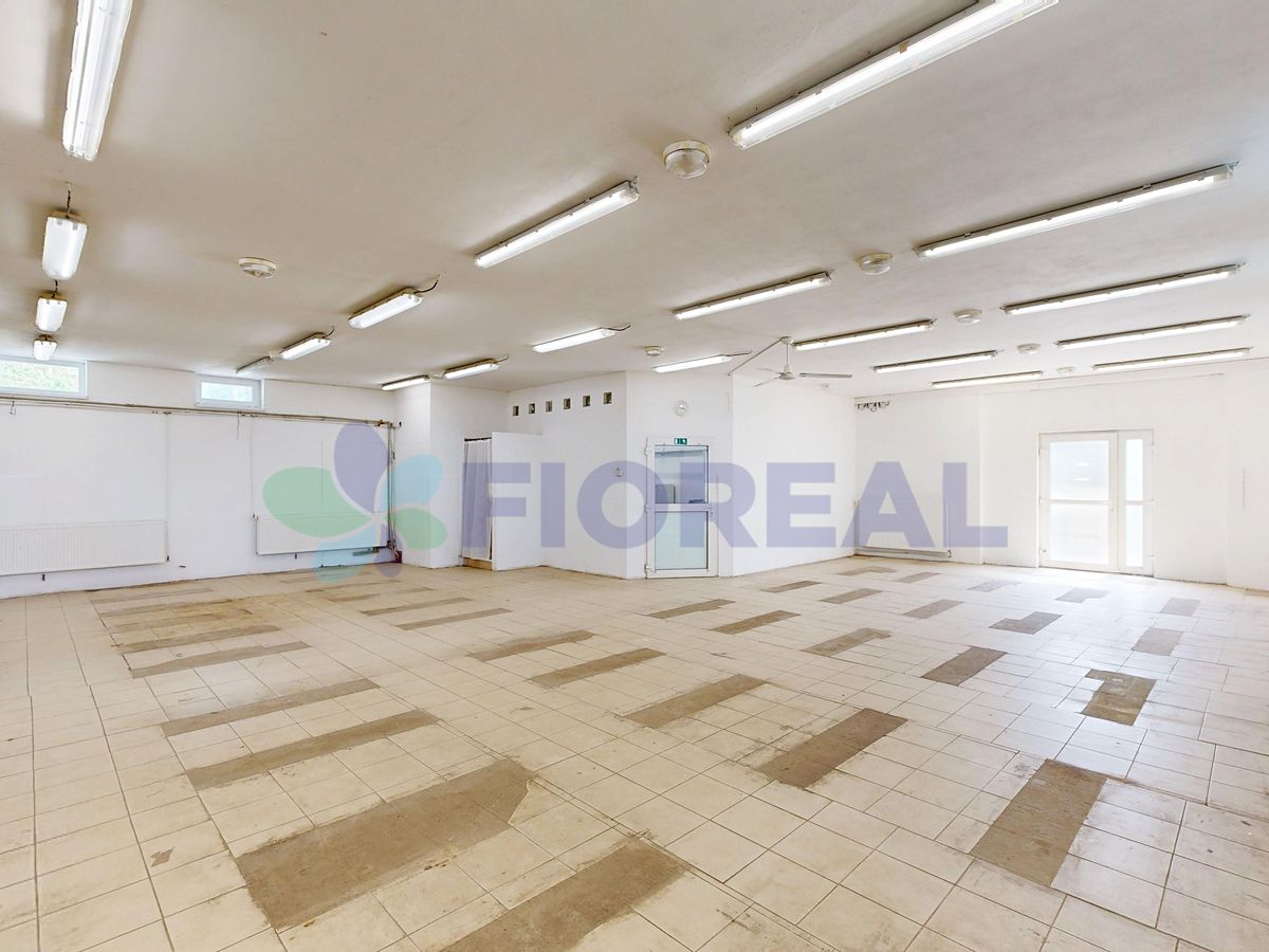 Prodej výrobní haly, prostoru 320 m² – fotografie 5