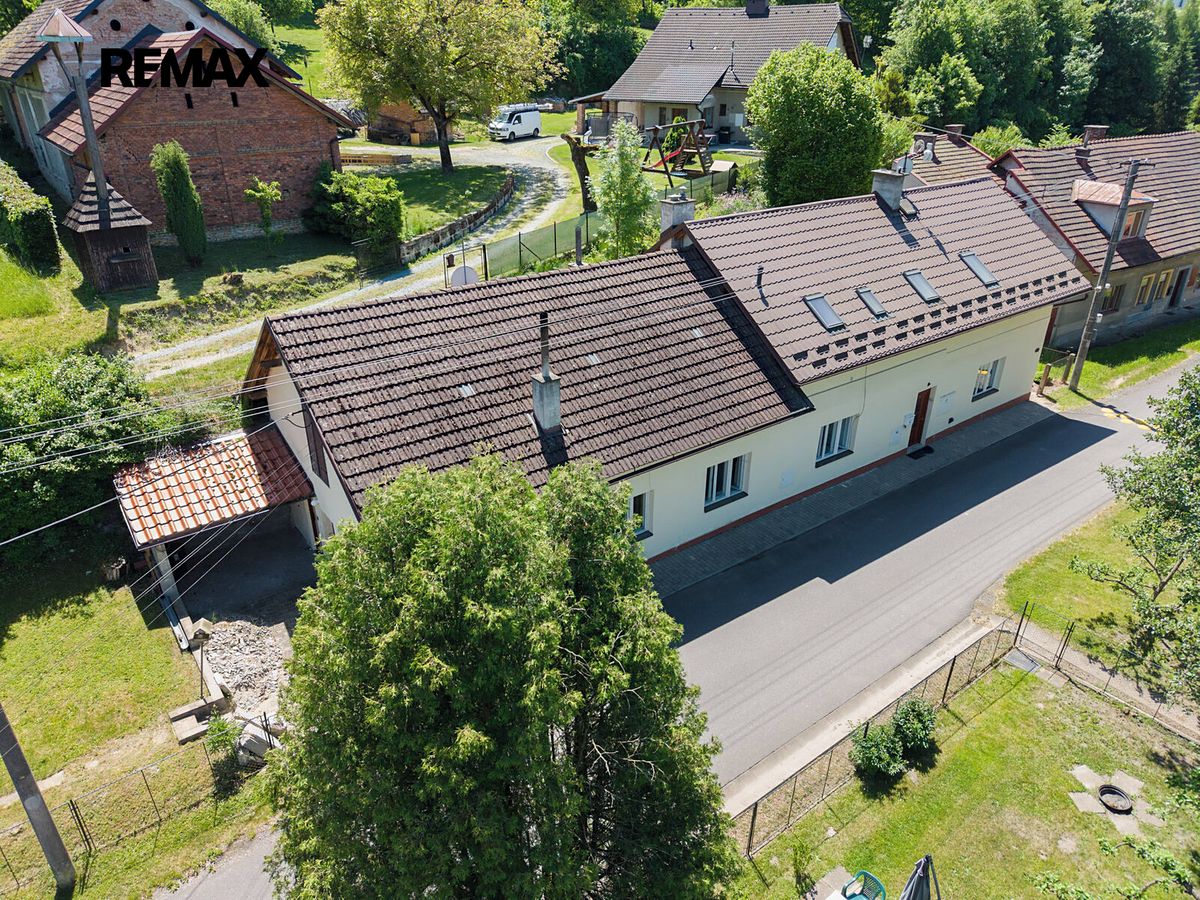Prodej vícegeneračního domu 230 m², pozemek 941 m²