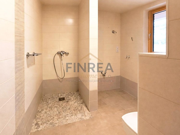 Будинок на продаж, 180 м² (15 з 43)