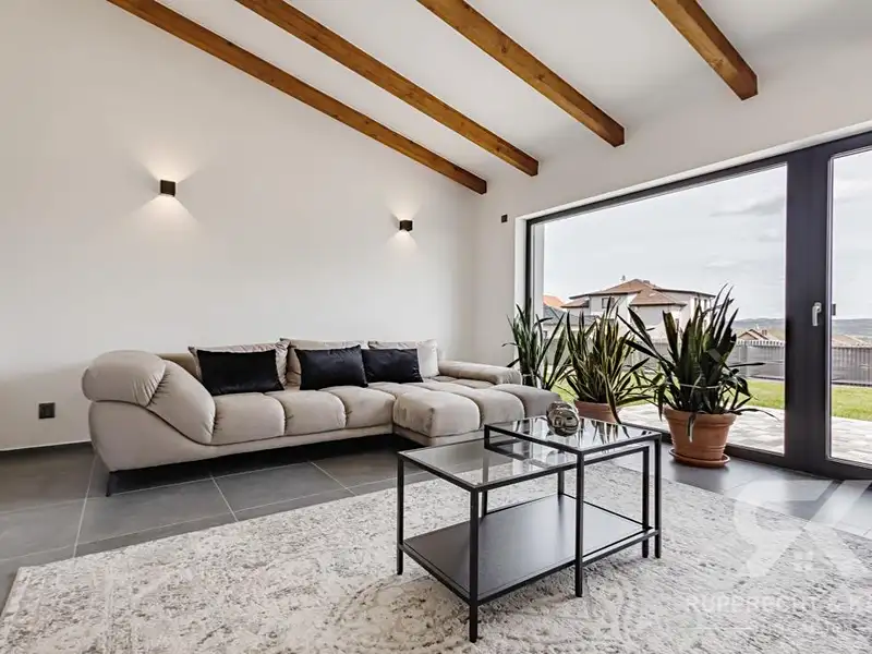 Prodej rodinného domu 153 m², pozemek 995 m², Rozvadov – náhled fotky 2