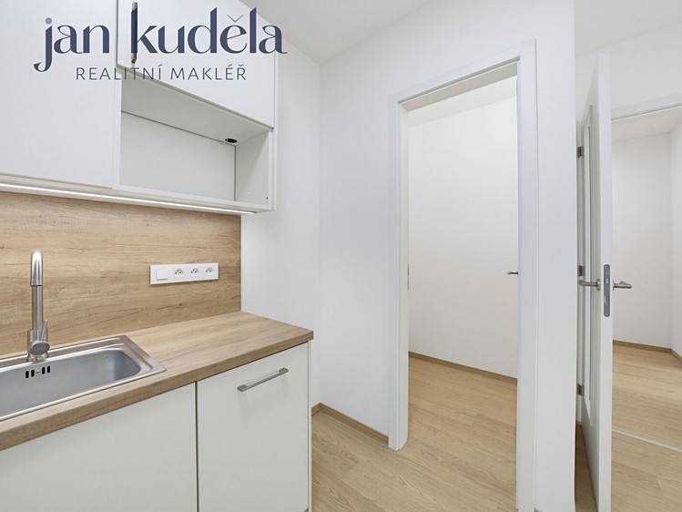 Квартира 2+kk в оренду, 47 м² (6 з 12)