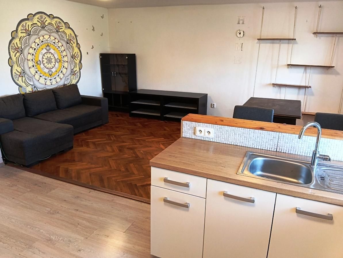 Pronájem rodinného domu 140 m², pozemek 500 m² – fotografie 3