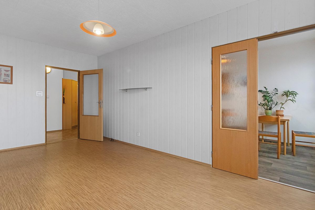 Pronájem bytu 2+1 52 m² – fotografie 3