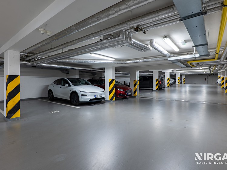 Prodej bytu 5+kk, 141 m² (27 z 33)