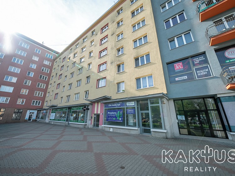 Комерційне приміщення в оренду, 80 м² (12 з 13)