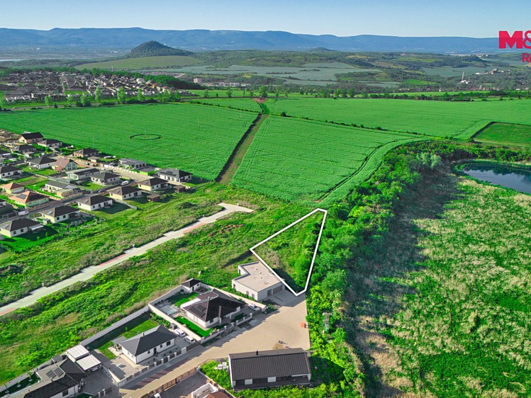 Grundstück zum Kauf, 1.710 m² (2 von 5)