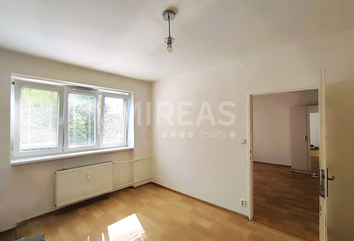 Pronájem bytu 2+1 56 m² – fotografie 3