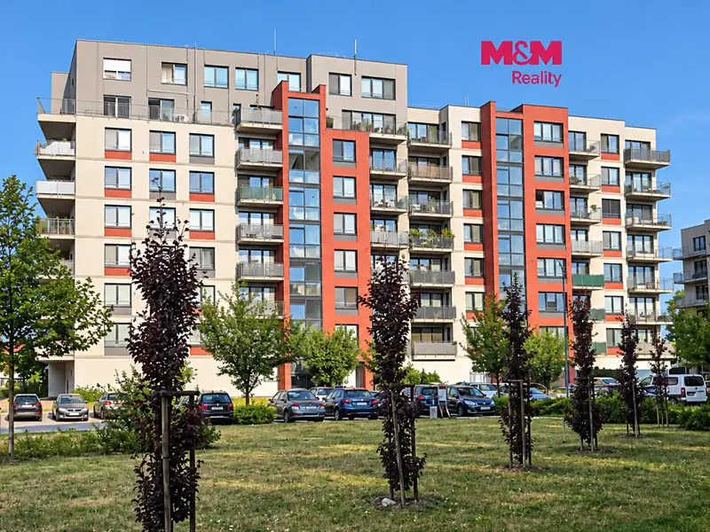 Pronájem bytu 2+kk 57 m², Pardubice – náhled fotky 1
