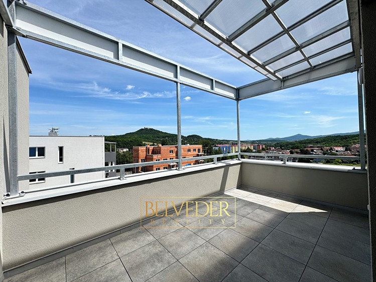 Квартира 4+kk на продаж, 109 м² (23 з 36)