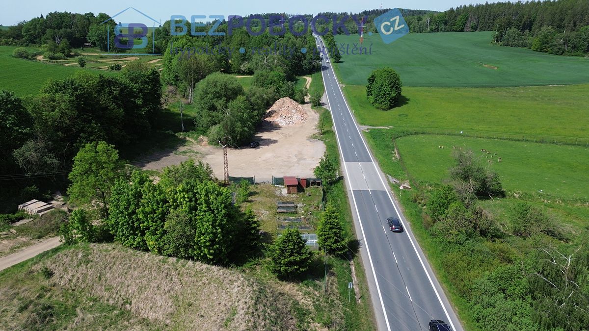 Prodej komerčního pozemku 1510 m² – fotografie 2