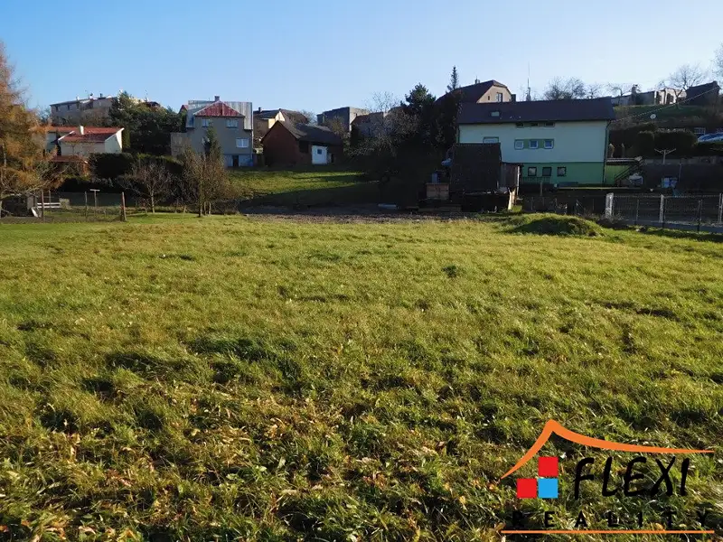 Prodej stavebního pozemku 1004 m², Markvartovice – náhled fotky 1