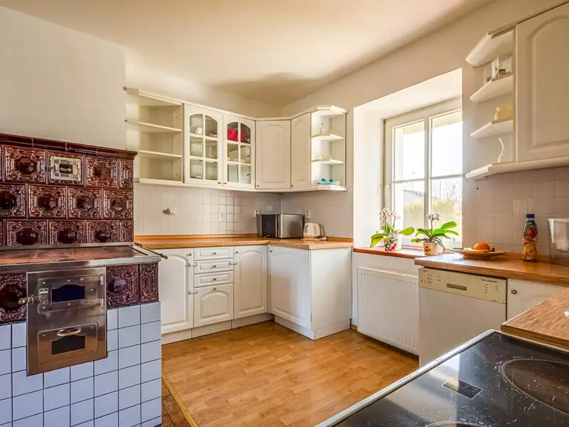 Prodej rodinného domu 230 m², pozemek 853 m², Bolehošť – náhled fotky 3