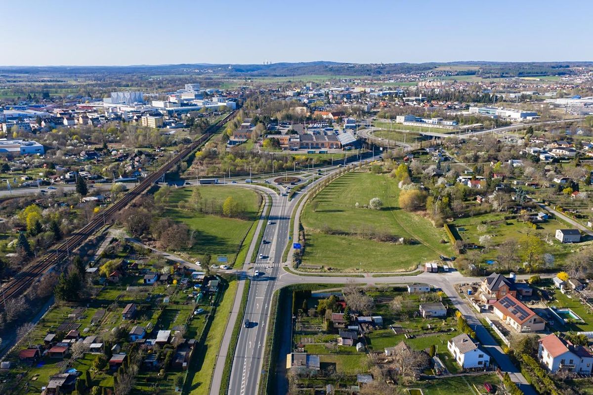Prodej komerčního pozemku 11468 m² – fotografie 2