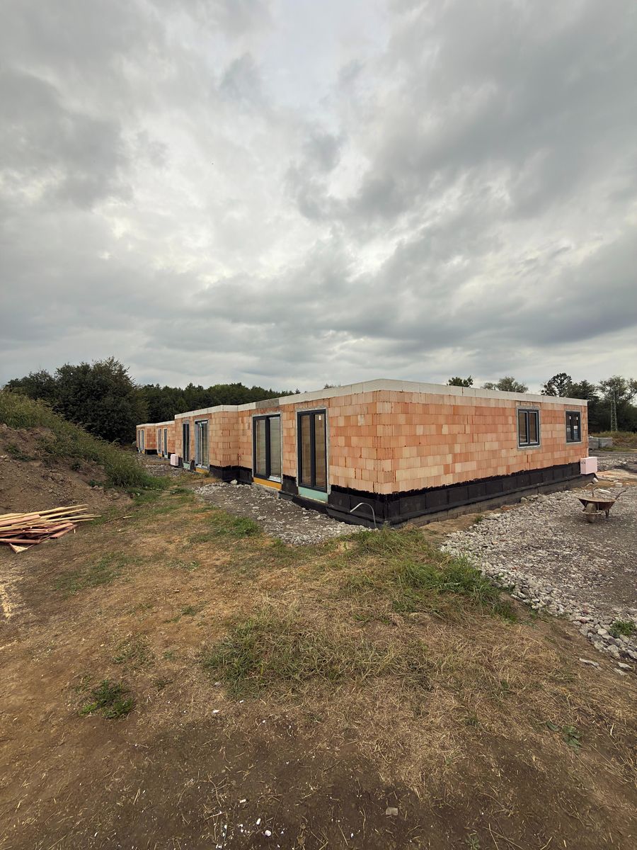 Prodej rodinného domu 112 m², pozemek 462 m² – fotografie 2