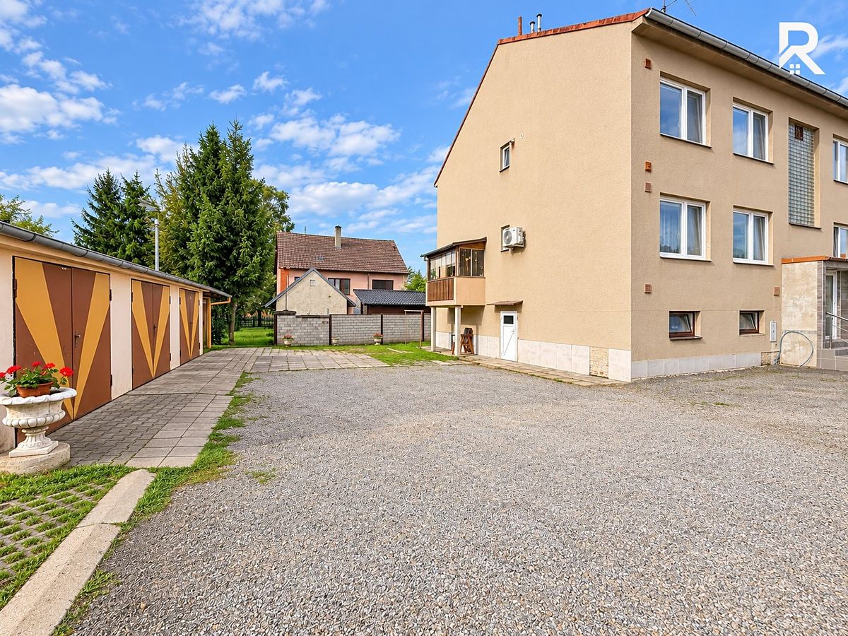 Pronájem bytu 3+1 70 m² – fotografie 3