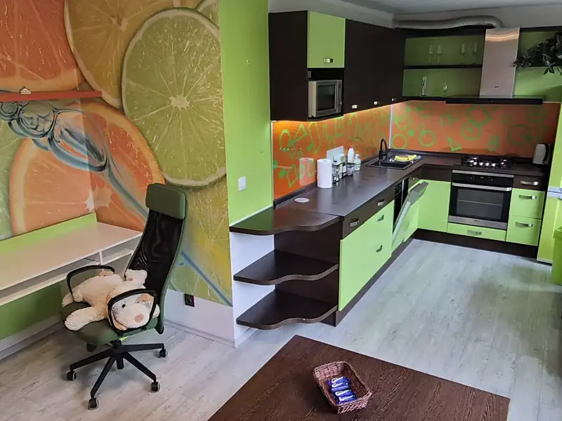 Prodej bytu 3+kk 70 m², Hradec Králové – náhled fotky 1