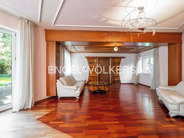 Будинок на продаж, 463 м² (3 з 21)